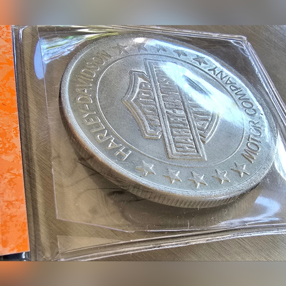 Harley-Davidson 2000 Winter Dealer Meeting Commemorative Coin - Ltd Ed - Picture 7 of 7